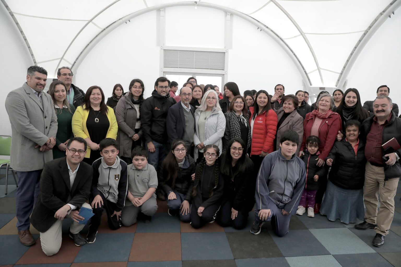 Collahuasi inicia construcción de escuela básica de Punta Lavapié en Arauco arrasada por incendios forestales