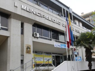 ¿Buscas trabajo? Municipalidad de Viña del Mar publica más de 60 empleos con sueldos de hasta $910 mil