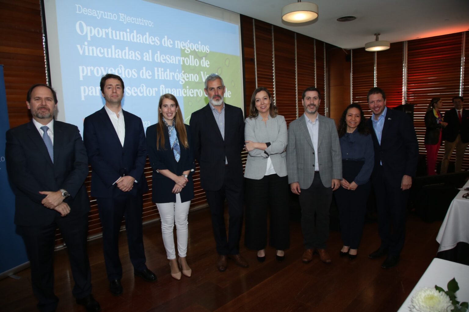 Líderes de la Industria Financiera se reúnen para explorar Oportunidades de Inversión en la Industria del Hidrógeno Verde en Chile