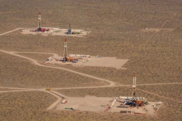 Argentina: Vaca Muerta - la producción de petróleo en Neuquén superó los 354.000 barriles por día