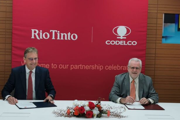 Codelco y Rio Tinto formalizan su asociación estratégica en Tokio