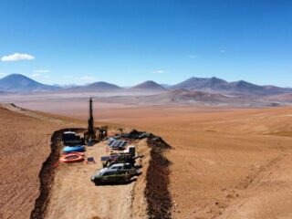 Pampa Metals Opciones Proyecto Cobre-Oro a lo largo de la Faja de Pórfidos de San Juan. 