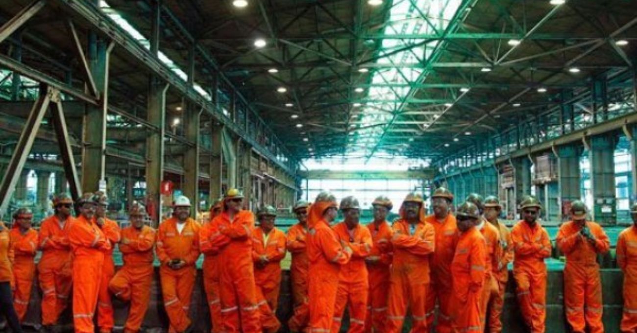 Trabajadores aprueban huelga en minera del grupo Luksic: partiría el 5 de diciembre