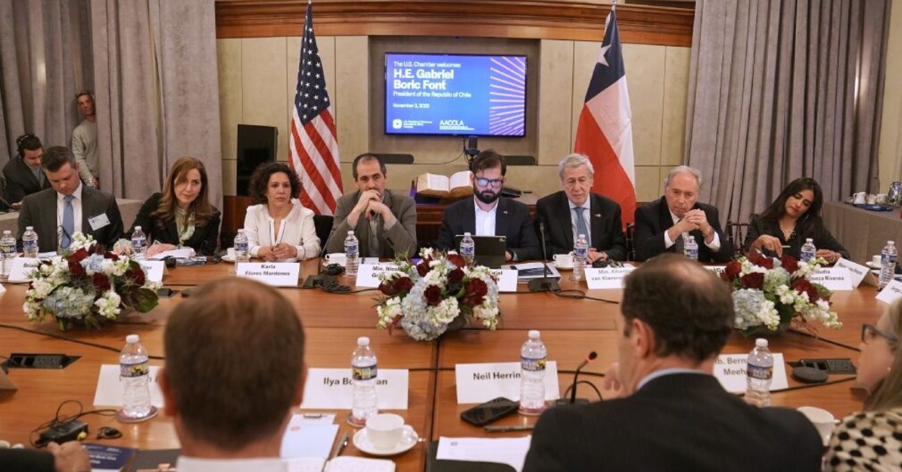 Chile Intensifica Relaciones Bilaterales con Gigantes de la Industria en Washington D.C.