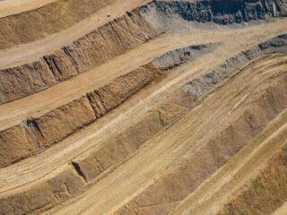 Teck se Adentra en la Minería Australiana con la Adquisición de Propiedades de Cobre