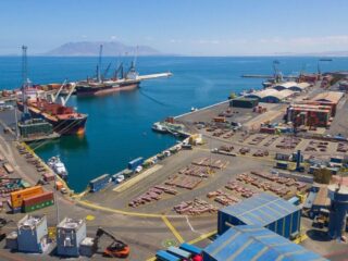Antofagasta, líder en exportación portuaria minera