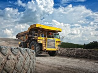 Colossus Amplía su Presencia en Chile con la Adquisición de Proyectos de Cobre