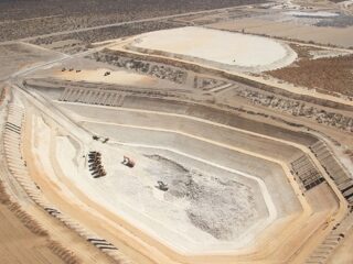 MMG Adquiere Mina de Cobre Khoemacau en Botsuana por $1.9 Mil Millones
