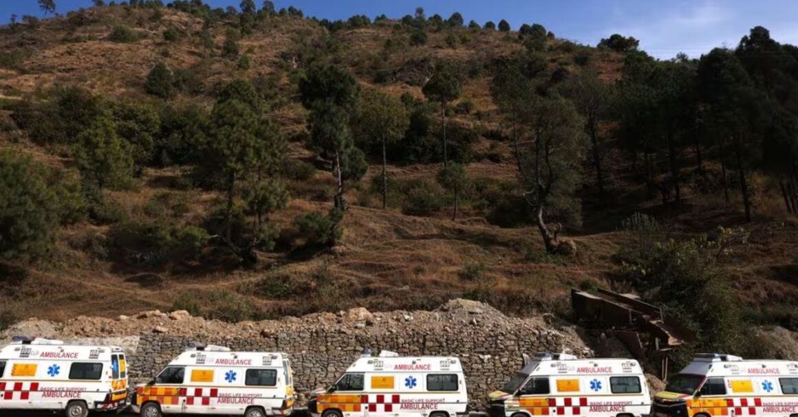Rescate en el Himalaya: Nueva Estrategia para Salvar a 41 Obreros Rescate en el Himalaya: Nueva Estrategia para Salvar a 41 Obreros