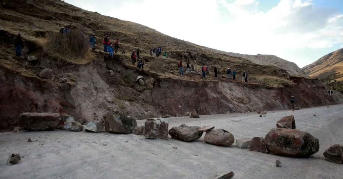 Gobierno de Perú afirma que actividad minera ayuda a evitar recesión más profunda