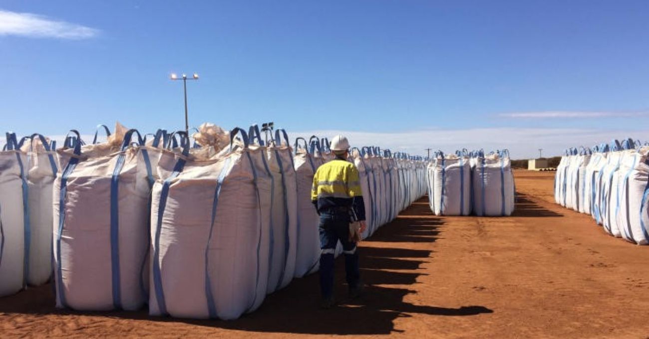 Fondo Vinculado a China Busca Destituir al Presidente de Minera de Tierras Raras en Australia