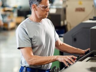 ¿Buscas trabajo? Conoce las ofertas laborales de CMPC en diversas regiones del país