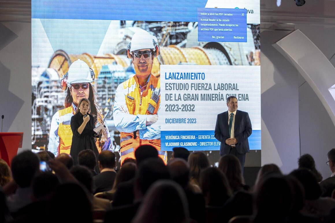 Estudio de Fuerza Laboral 2023: Más de 34 mil talentos requerirá la industria minera en los próximos diez años 