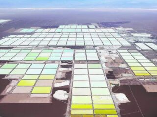 Wealth Minerals suma a empresa química líder a nivel mundial como socio para desarrollar sus proyectos de litio en Chile