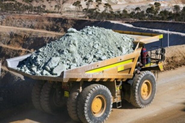 Los trabajadores de BHP consideran iniciar huelgas en minas australianas
