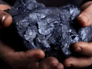 Glencore, la Segunda Mayor Compañía Carbonífera del Mundo, Busca Salir de la Industria del Carbón