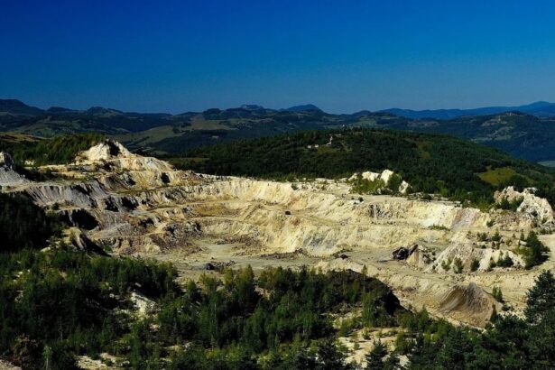 Mitre Mining adquiere proyecto de plata y oro en Chile