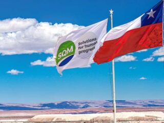 Negociación Codelco-SQM: exfiscal de Corfo alerta por riesgos en tratativas y aparecen interesados en Salar de Atacama