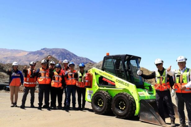 Debuta Minicargador eléctrico en División El Teniente aportando a la electromovilidad minera