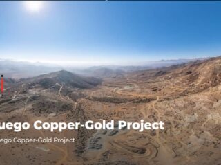 Hot Chili mejora sustancialmente los términos de opción para el centro costero de cobre Costa Fuego en Chile