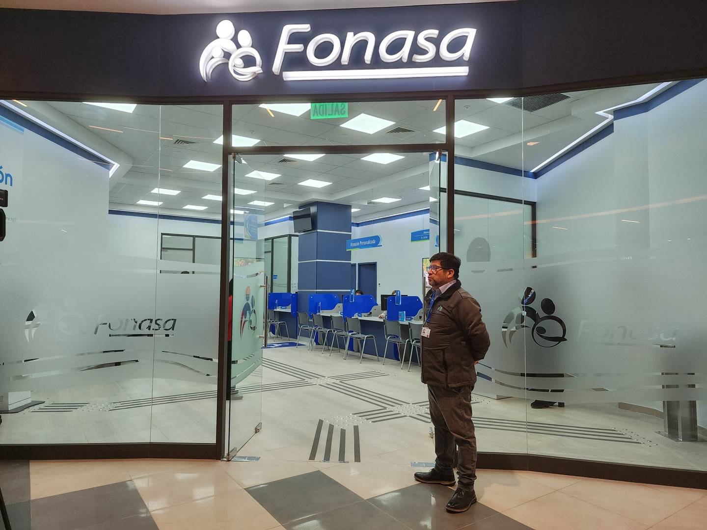 Sueldos de hasta $1.700.000: Fonasa busca nuevos trabajadores