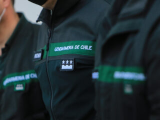 Gendarmería busca trabajadores: Ofrecen sueldos entre $900.000 y $2.500.000