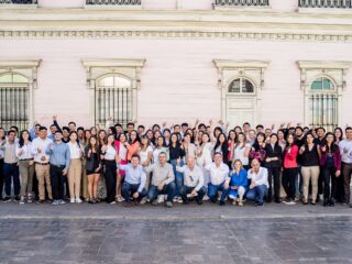 59 universitarios se integran a Programa de Prácticas y Memorias 2024 de Collahuasi