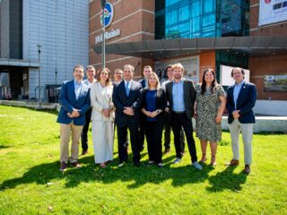 Centros comerciales de Grupo Marina operarán con 100% de energía renovable