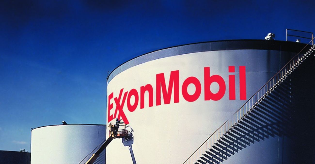 Desafíos en California y Precios Débiles: Exxon Mobil Anuncia una Caída en sus Ganancias