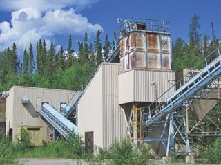 Canadian Gold Corp perfora el agujero más profundo en Tartán: 415 m por debajo del recurso minero, intersectando 12,7 GPT de oro en 3,2 m, expandiendo significativamente la alta ley en profundidad