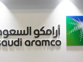 Arabia Saudita Ordena a Aramco una Reducción en su Objetivo de Producción de Petróleo