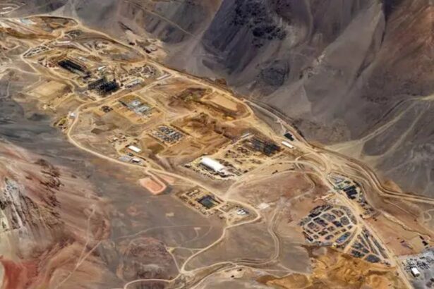 Barrick anuncia inversión de US$ 136 millones para cierre definitivo de Pascua Lama en Chile y sigue evaluando nuevo proyecto en la zona