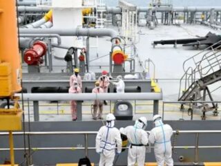 China desafía sanciones para convertir a Rusia en su mayor proveedor de petróleo en 2023