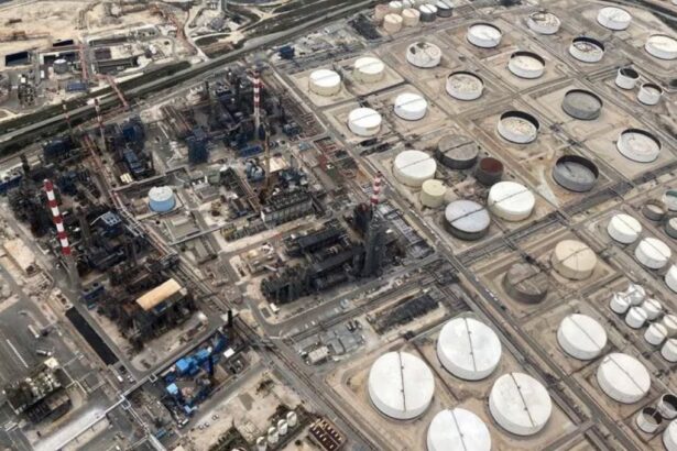 El Petróleo Alza Vuelo en Medio de Tensiones en Medio Oriente