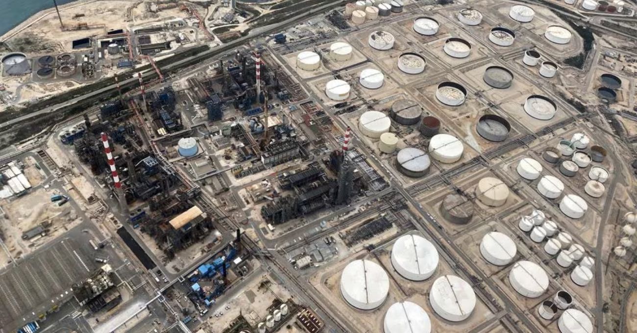 El Petróleo Alza Vuelo en Medio de Tensiones en Medio Oriente