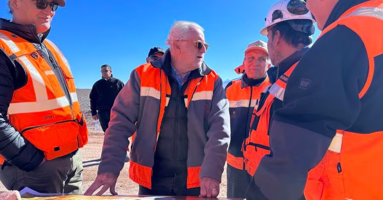 Los nuevos plazos para Codelco y su compra en el salar de Maricunga