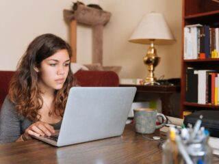 Beca Bicentenario: ¿A cuáles universidades puedes optar?