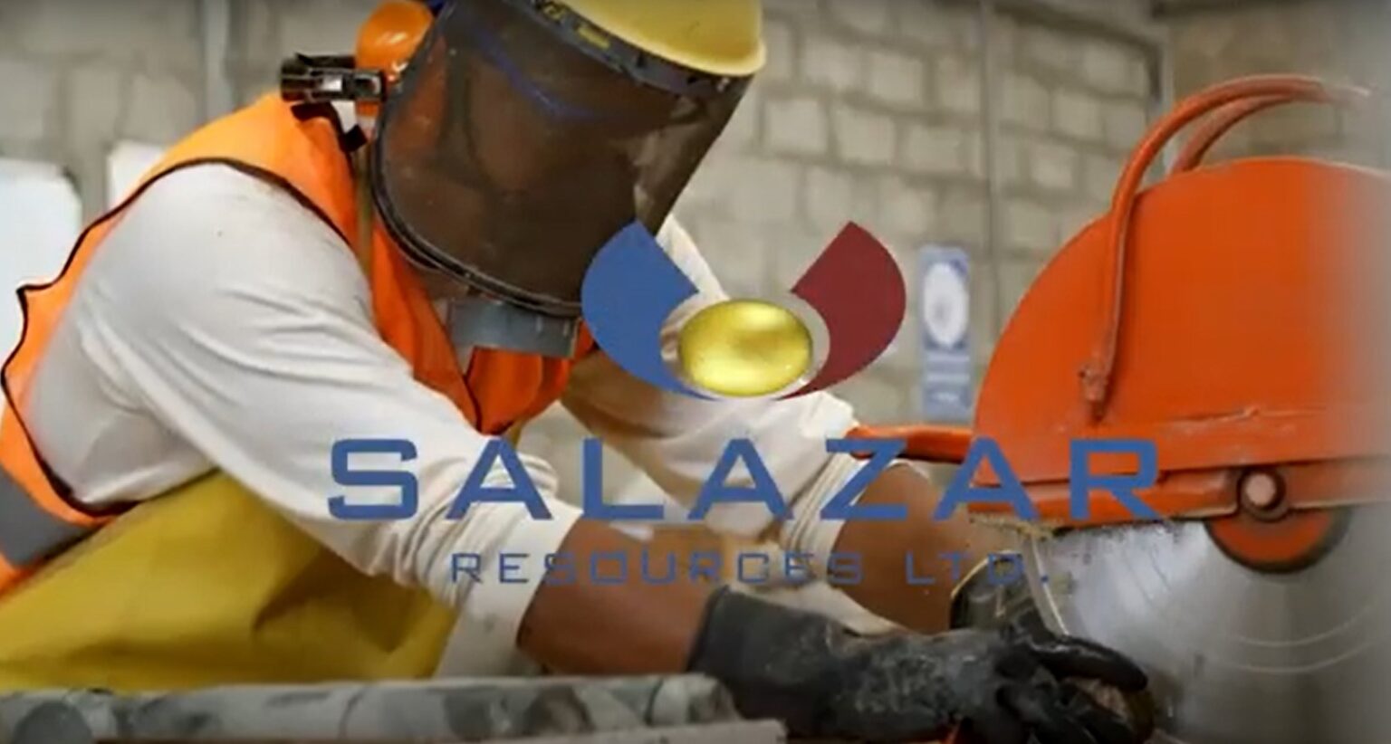 Salazar Resources: Proyecto El Domo - Curipamba obtiene Licencia Ambiental para Construcción y Operación