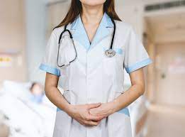 ¿Cuánto pueden ganar los profesionales de Enfermería, según su universidad de egreso?