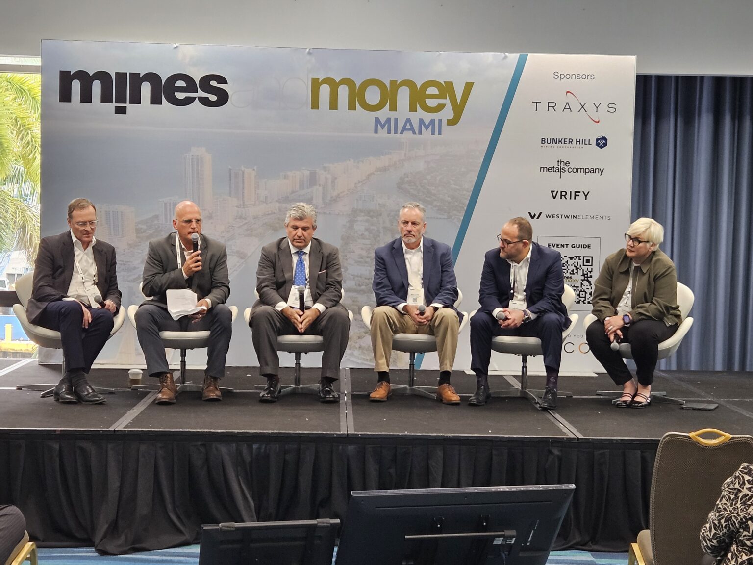 REDIMIN Impulsa la Innovación y Conectividad Global en la Minería Chilena desde Mines and Money Miami 2024