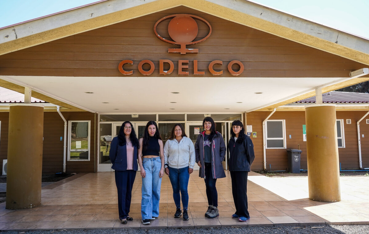 Codelco Ventanas conmemoró el 8M junto a estudiantes de Quintero y Puchuncaví