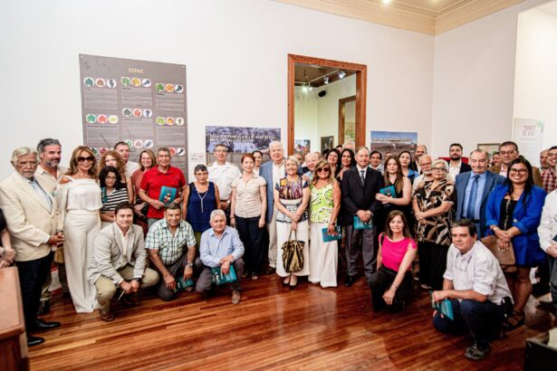 El mundo vitivinícola como expresión cultural llega a Sala de Arte Collahuasi de la mano de Museo del Vino de Santa Cruz