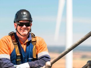 ¡Oportunidades Laborales en Acciona para Marzo de 2024!