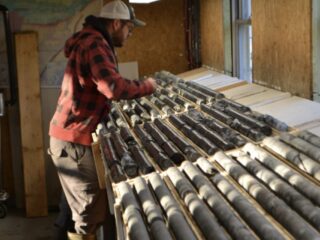 Cerrado Gold confirma su capacidad de producir concentrados de 67% de alta pureza y reducción directa en su proyecto de mineral de hierro Mont Sorcier en Quebec