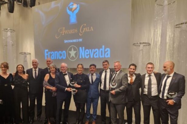 Premian a Lundin por el descubrimiento del Distrito Vicuña en San Juan y Chile