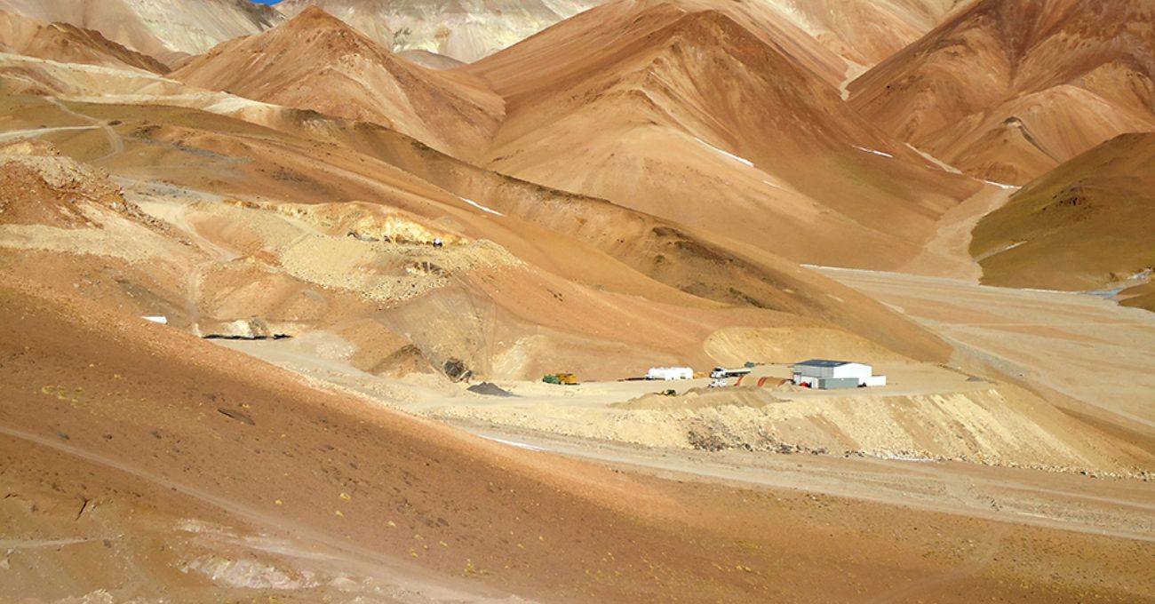 Golden Minerals cierra operaciones en Velardeña dos meses después de reiniciar la minería