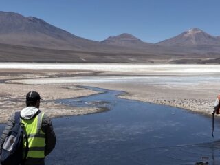 First Lithium Minerals recibe aprobación ambiental y firma acuerdo de cooperación con la comunidad indígena Cebollar-Ascotan