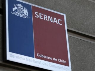 SERNAC busca incorporar personal en la Región Metropolitana con sueldos que superan los $4.000.000
