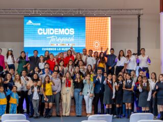 Collahuasi reconoció a 22 establecimientos escolares que participaron en la campaña “Reciclemos el Papel”