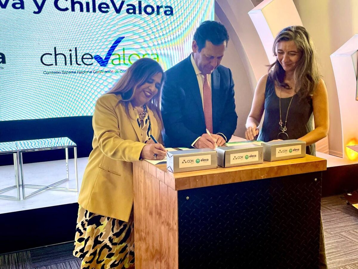 ChileValora y Alianza CCM-Eleva colaborarán para fomentar la certificación de competencias en liceos técnicos